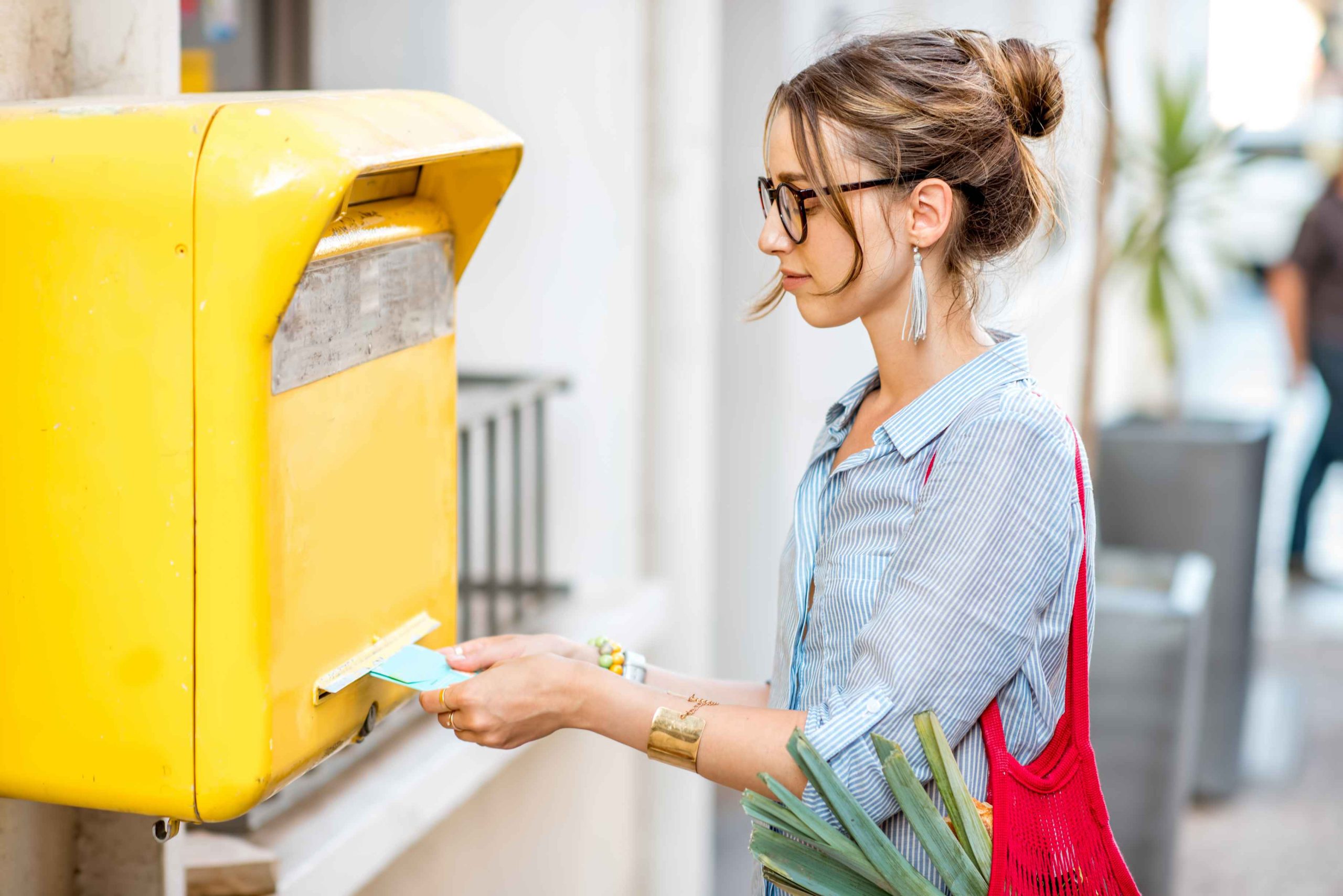 Mailbox Solutions for Digital Nomads Abroad: