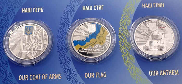 Ukraine 5 Hryvnias 2022 - Blister with 3 coins - Image 4