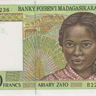 Madagascar_500-Francs_1994_P75_a.jpg