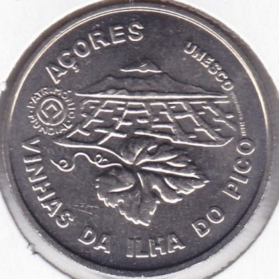 Portugal_2-and-half-Euro_Vinhas-Pico_2011_km_-a.jpg
